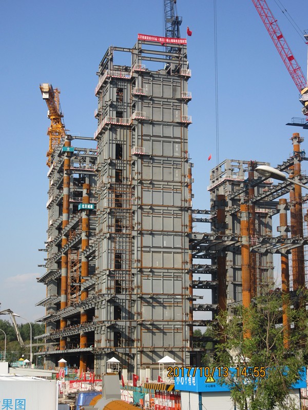 全部核心筒率先封顶 (1)_副本.jpg